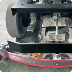 E130 Floor Scrubber The wiper connecting rod structure is not easy to deform