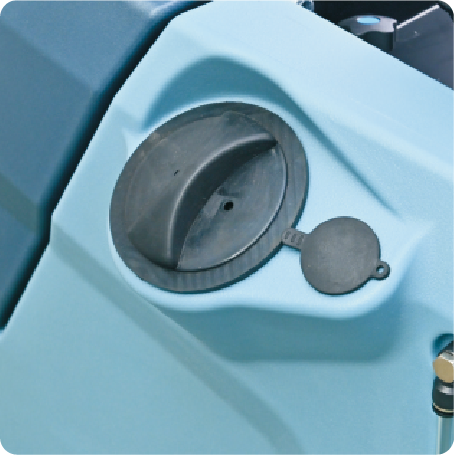 E60 Walk behind floor scrubber Ultra-wide water injection hole design to meet different water injection needs